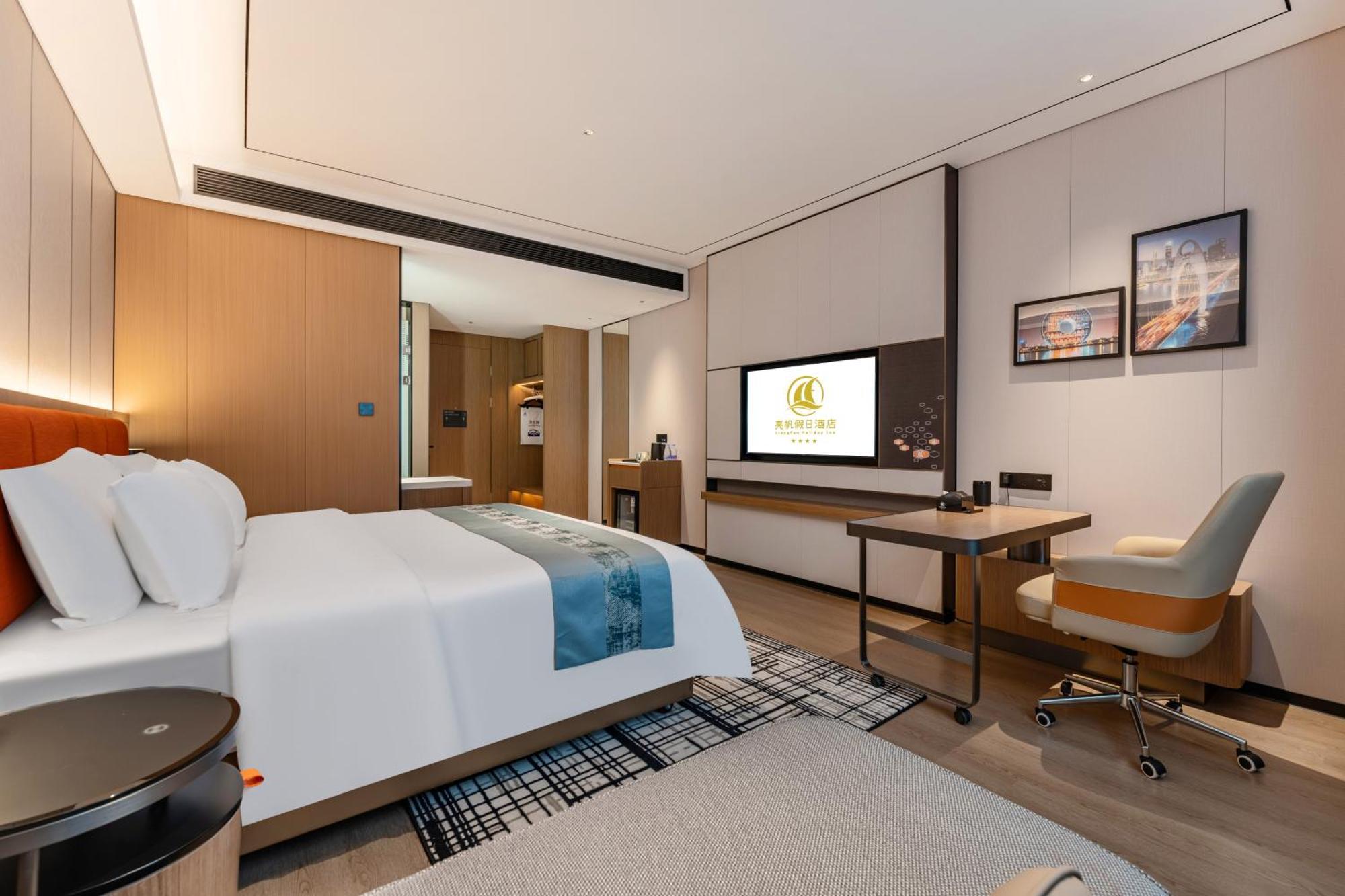Liang Fan Holiday Inn Kuangcsou Kültér fotó