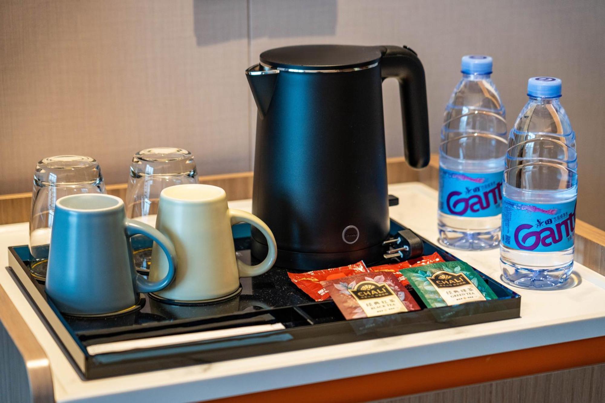 Liang Fan Holiday Inn Kuangcsou Kültér fotó