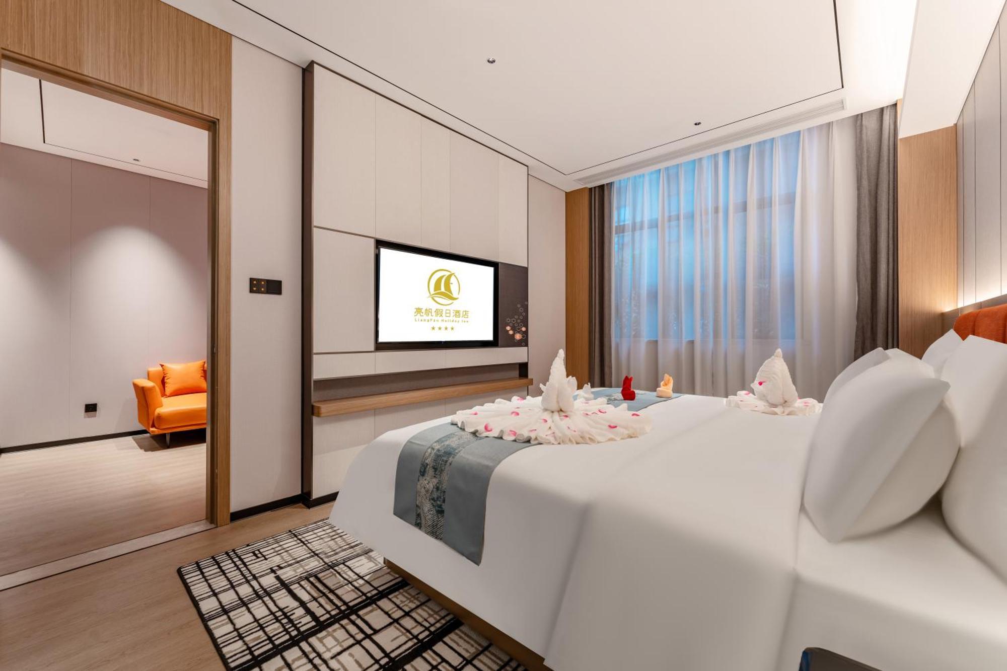 Liang Fan Holiday Inn Kuangcsou Kültér fotó