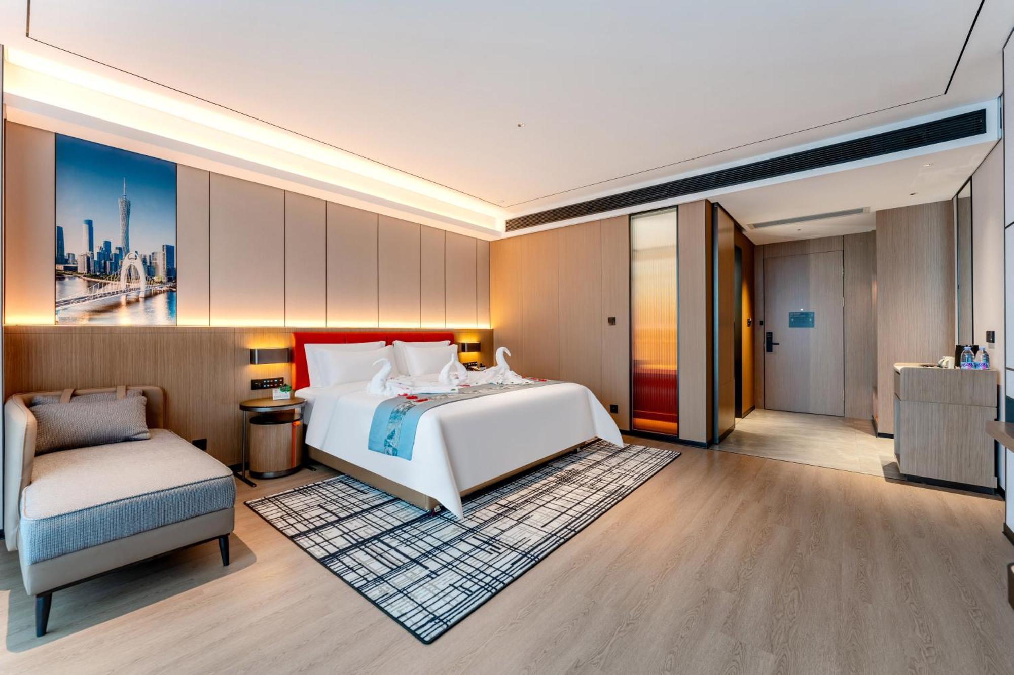 Liang Fan Holiday Inn Kuangcsou Kültér fotó