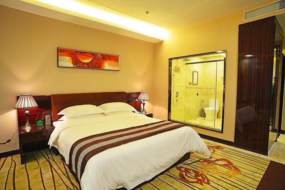 Liang Fan Holiday Inn Kuangcsou Kültér fotó